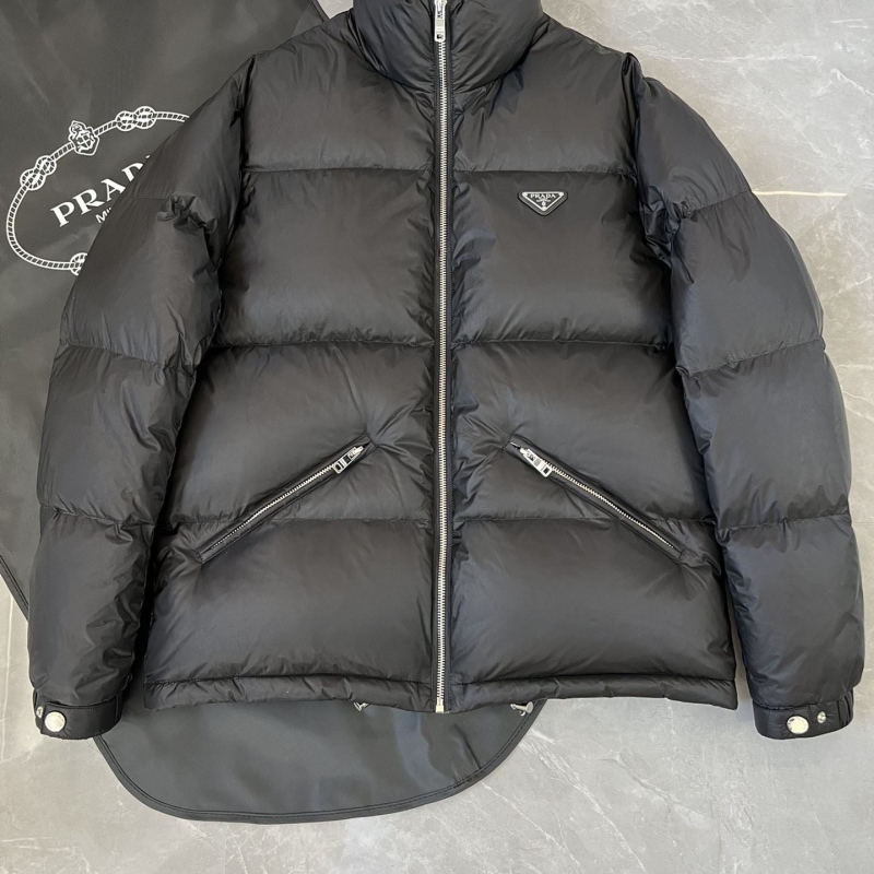 Pra*a down coat